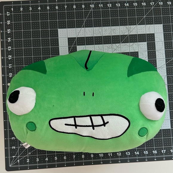 The Prince Who Turns into a Frog Tawainese TV Drama Toy plushy pillow green - Picture 2 of 3